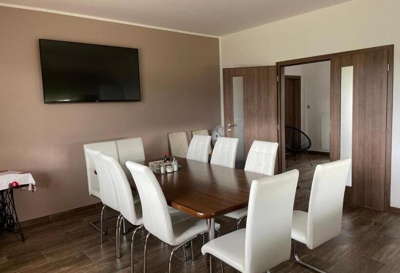 Пансион Penzion čavisov