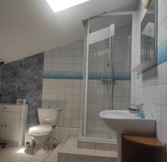 بنسيون Poirson Thiery