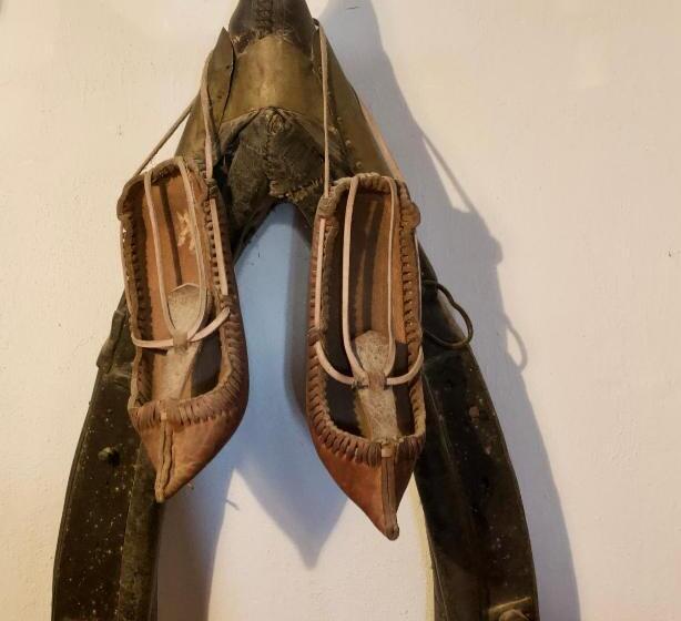 بنسيون Sasfészek Pihenő