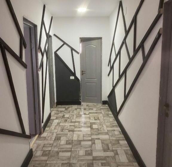 بنسيون Vila Petreceri Private