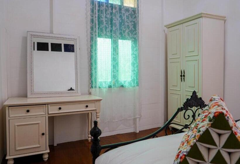 リゾートホテル Roomquest Baan Khun Phra The Iconic Residence