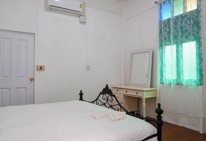 リゾートホテル Roomquest Baan Khun Phra The Iconic Residence