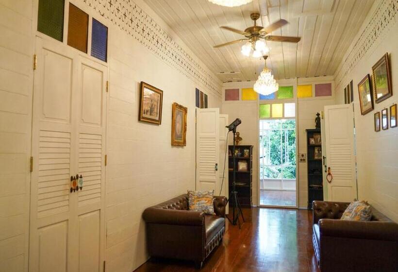 リゾートホテル Roomquest Baan Khun Phra The Iconic Residence