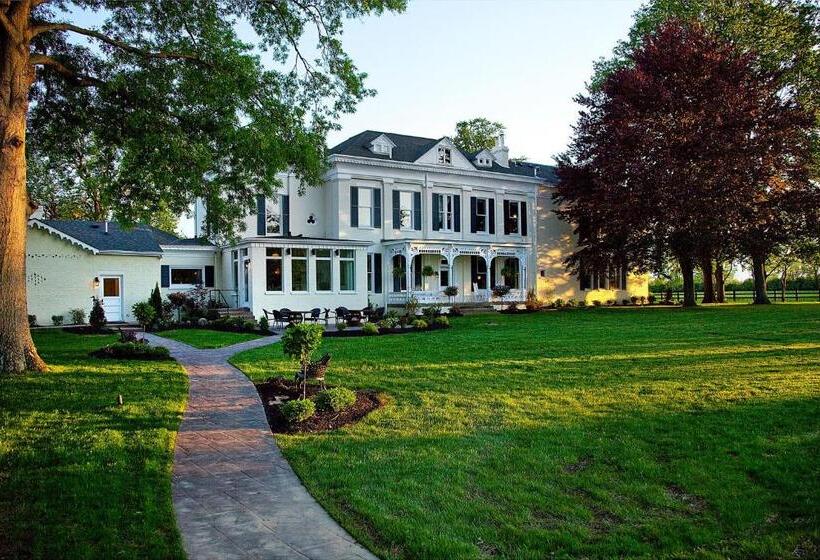 Riverside Inn Bed And Breakfast