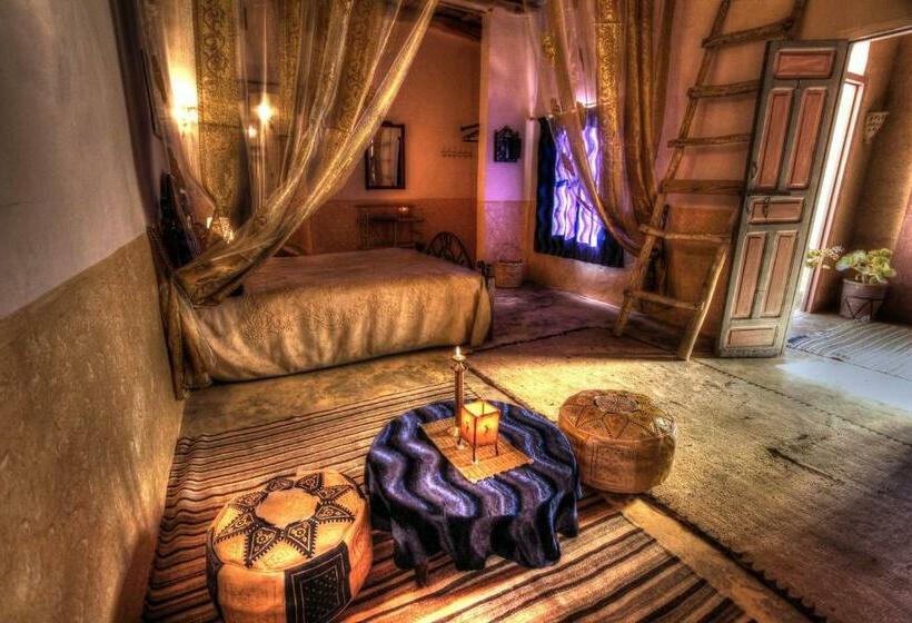 호스텔 Jardin De La Source