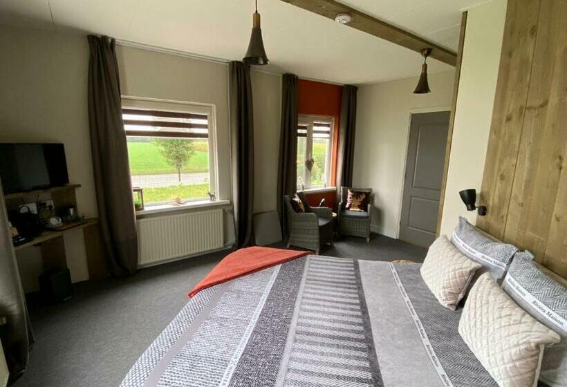 B&b En Wellness De Waalhoeve