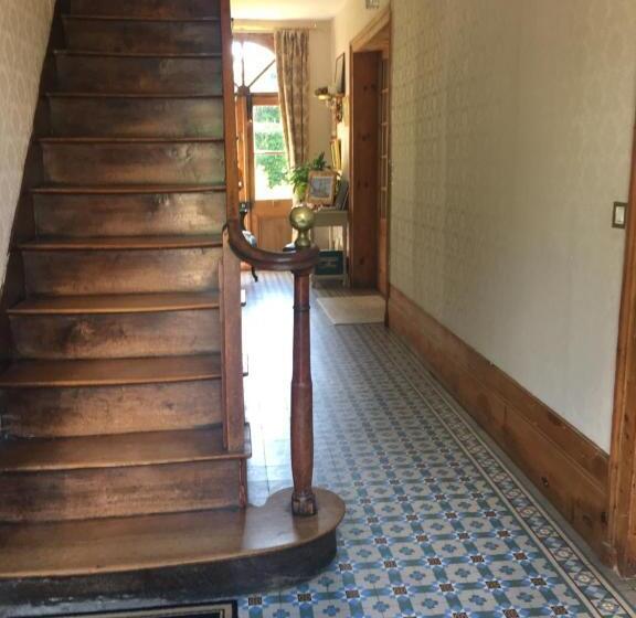 ベッドアンドブレックファースト Au Charme Des Pommiers