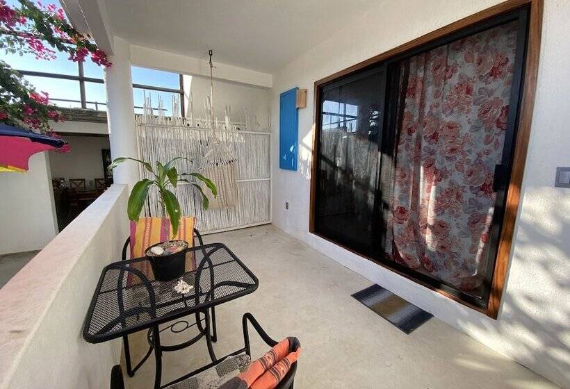 مبيت وإفطار Beachfront Paradise Boutique