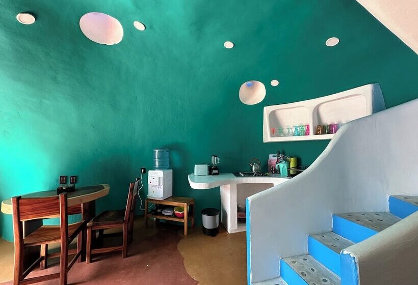 مبيت وإفطار Beachfront Paradise Boutique