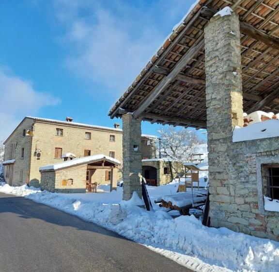 مبيت وإفطار Ca Növa