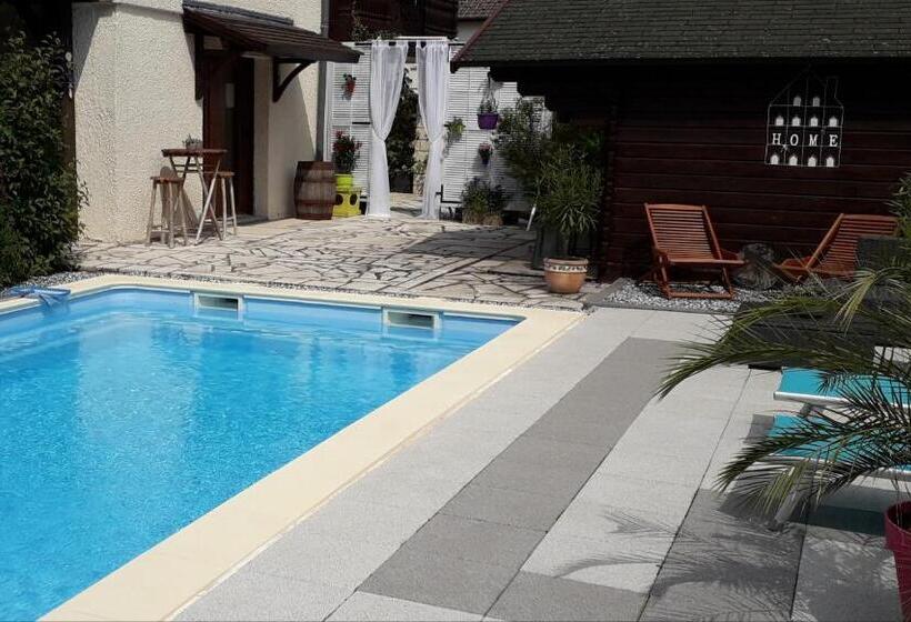 민박 Chambres D Hôtes Le Chalet