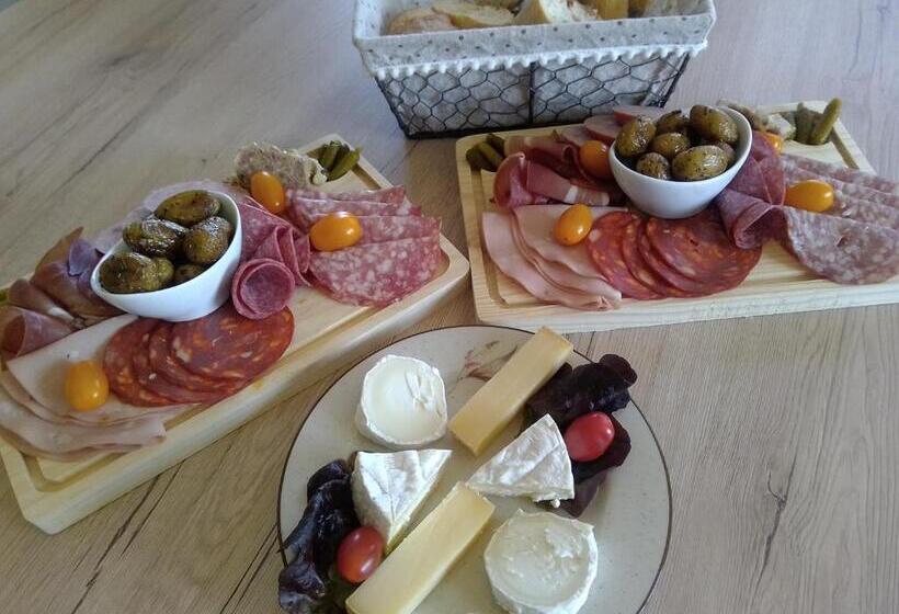 민박 Domaine De Pimont