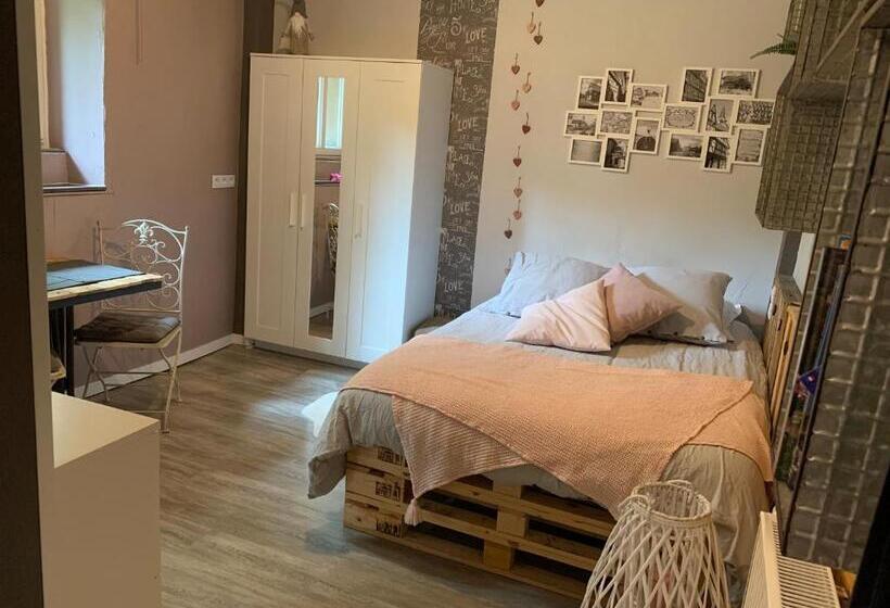 Bed and Breakfast Le Nid De Cigognes