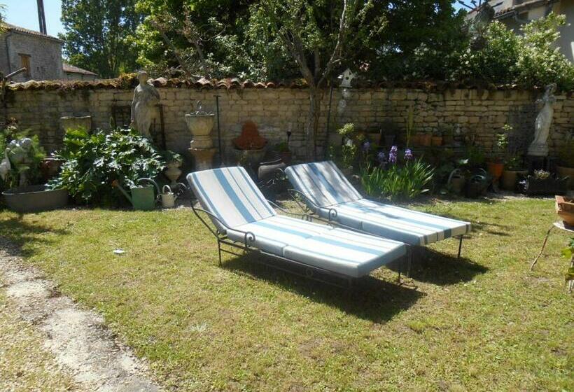 住宿加早餐 Le Vieux Prieuré