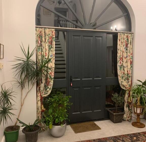 住宿加早餐  Windyridge