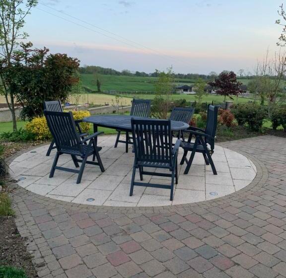 住宿加早餐  Windyridge