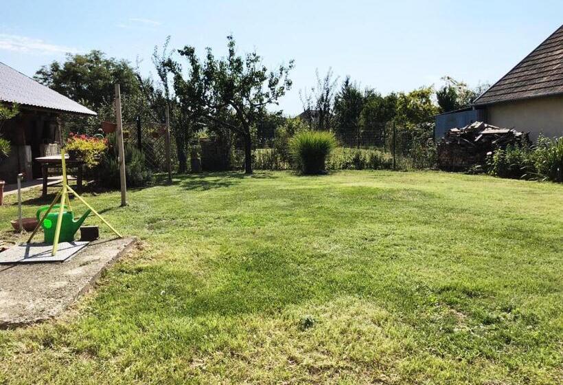 مبيت وإفطار Villa Dolne Saliby