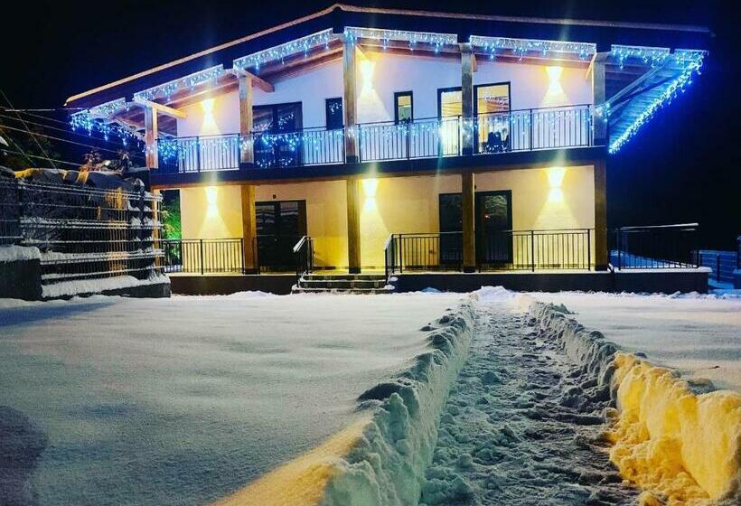 مبيت وإفطار Villa Wild Rooms