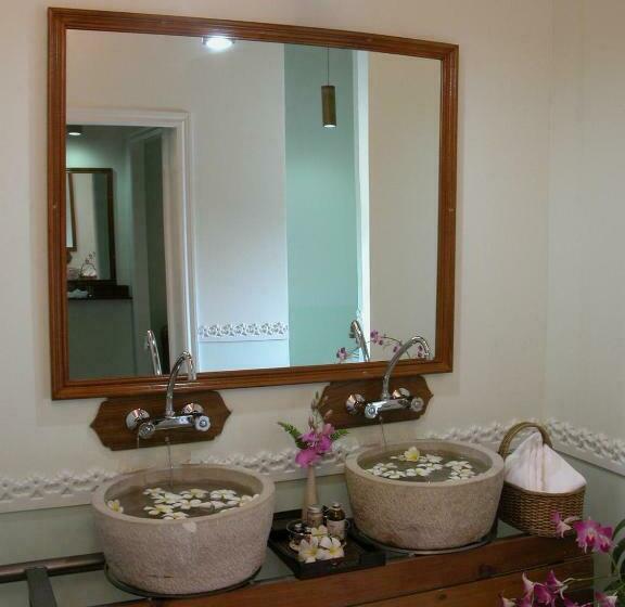 Hotel บ้านไทยรีสอร์ท