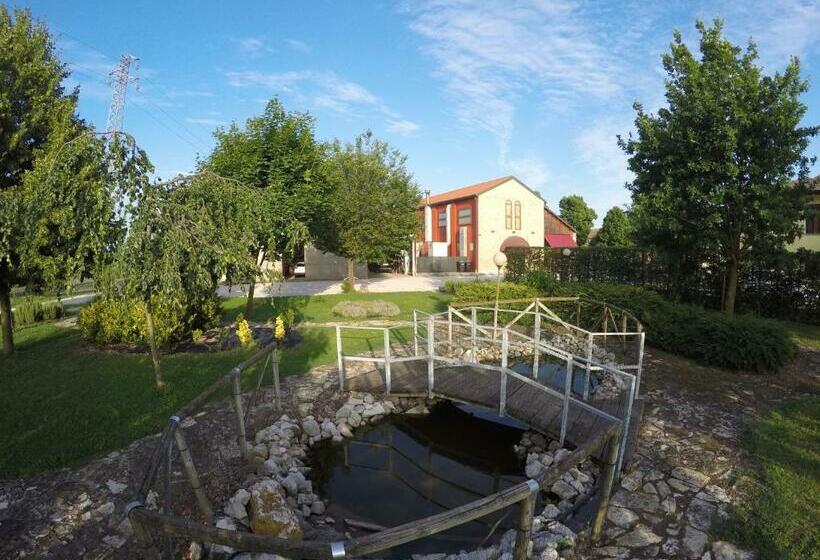 فندق Agriturismo La Rebosola