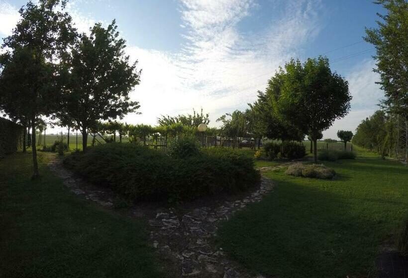 בית מלון כפרי Agriturismo La Rebosola