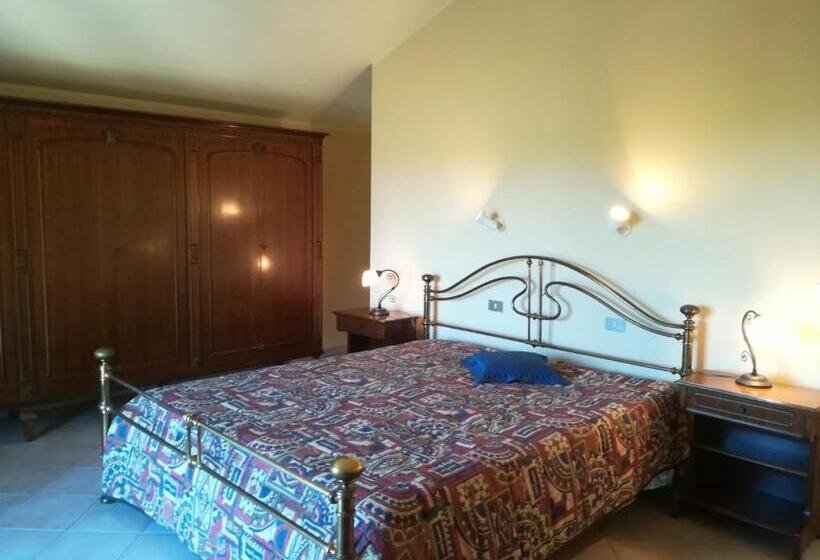 בית מלון כפרי Agriturismo Terra Del Sole