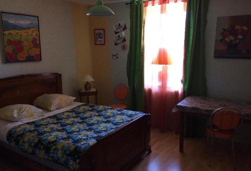 בית מלון כפרי Auberge La Romaine