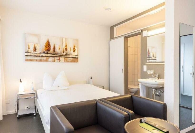 בית מלון כפרי Bären Niederscherli