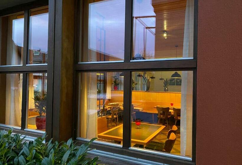 בית מלון כפרי Bären Niederscherli