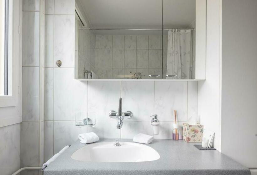 בית מלון כפרי Bären Niederscherli