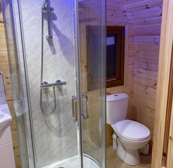 Отель Bryn Glamping