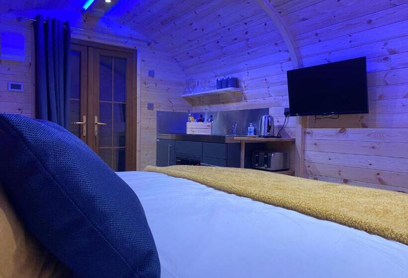 Отель Bryn Glamping