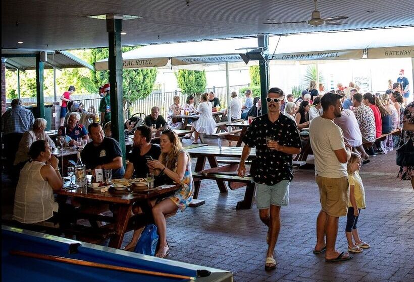 Central Hotel Stroud