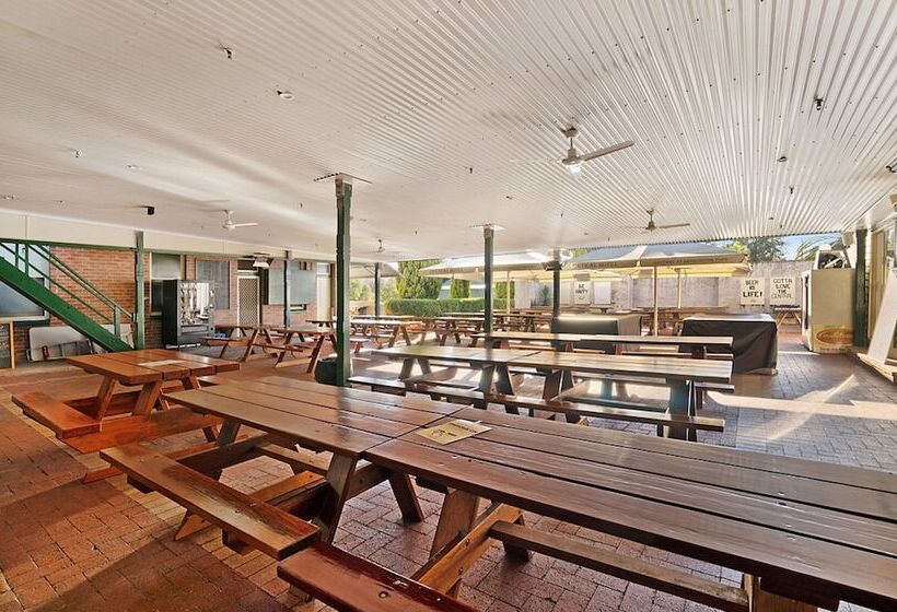 Central Hotel Stroud