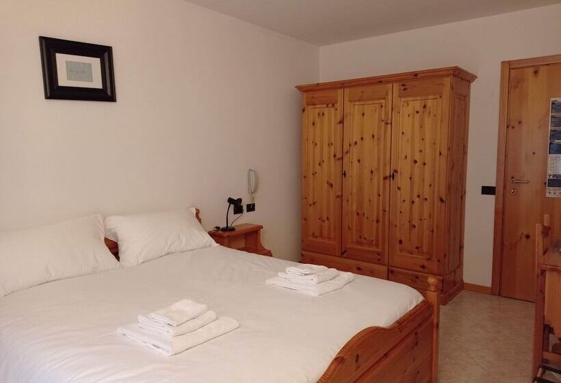 Fior Di Roccia   Valmalenco   Hotel & Mountain Restaurant