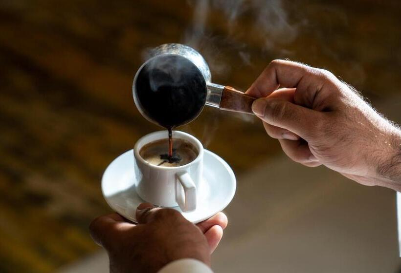 Отель Garden Millennium