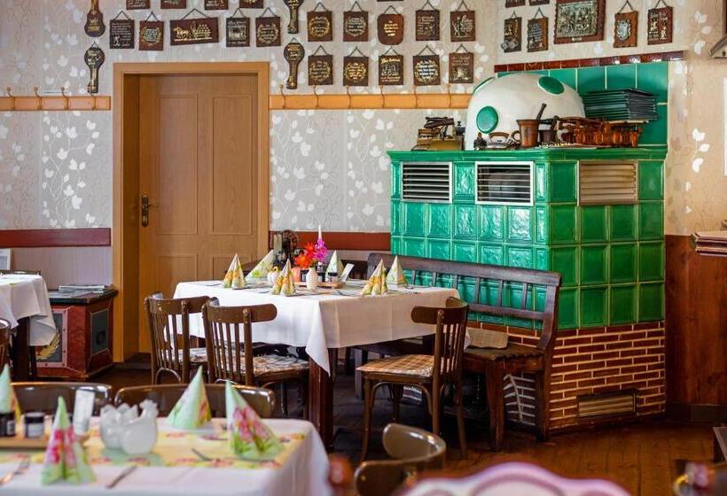 ホテル Gasthaus Stuckatz