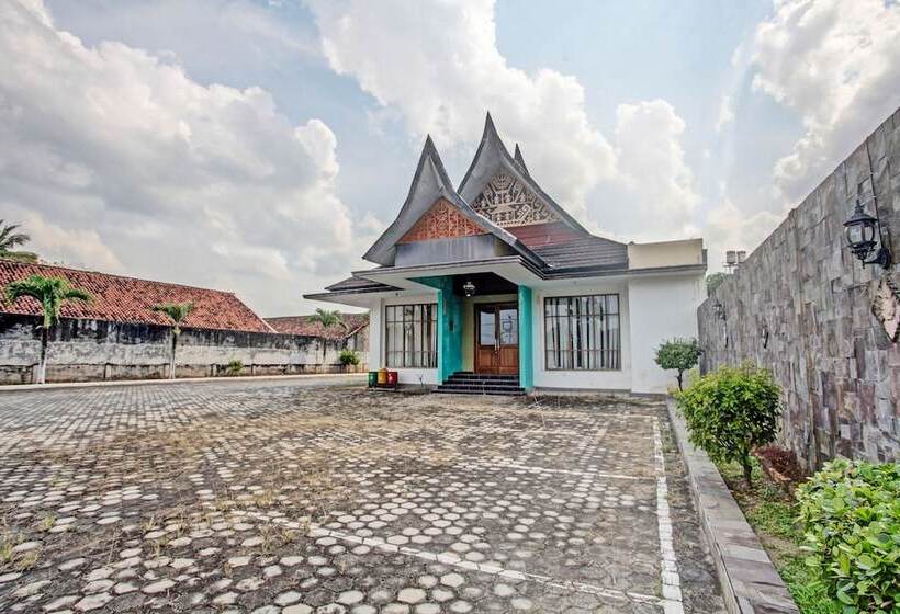 فندق Oyo 90947  Sarbini