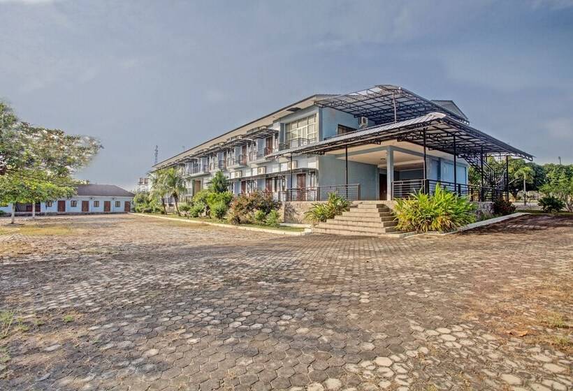 فندق Oyo 90947  Sarbini