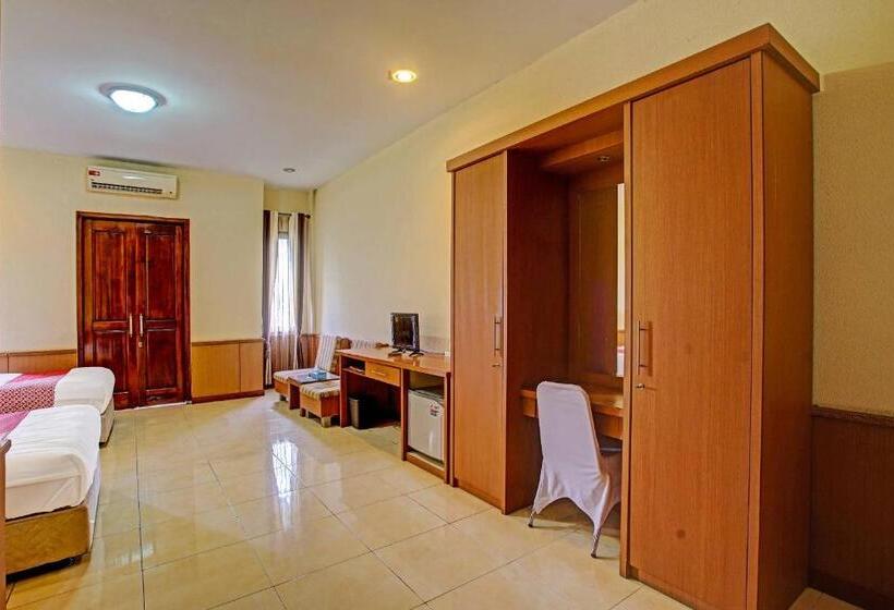 فندق Oyo 90947  Sarbini