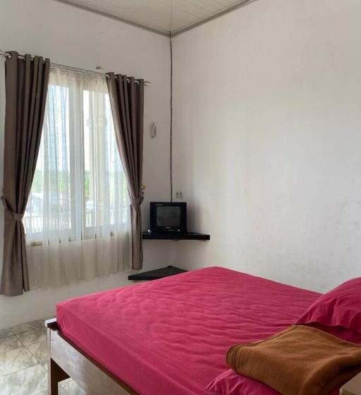 호텔 Oyo 90960 Putih Salju Homestay Syariah