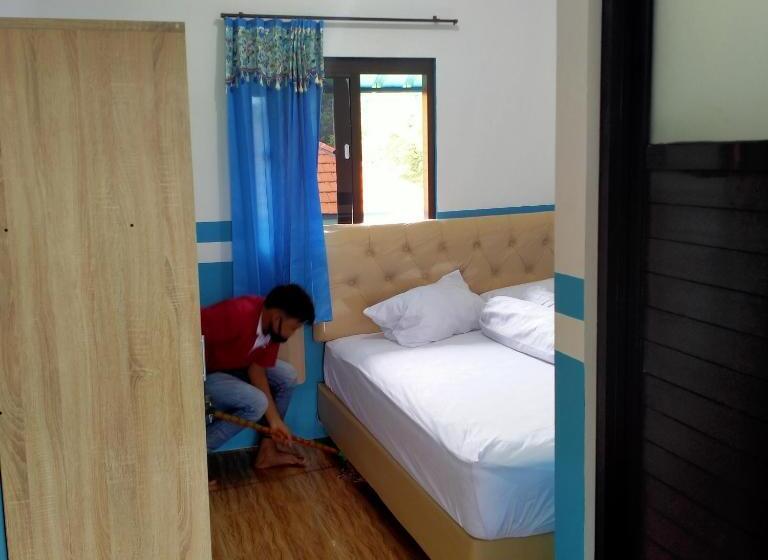 בית מלון כפרי Penginapan Banyu Biruku