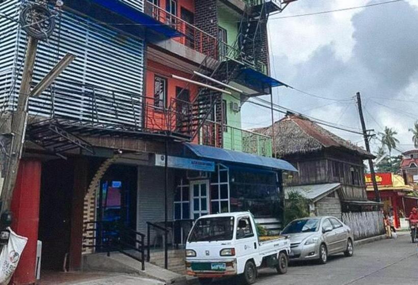 فندق Reddoorz @ Catalina Pension House