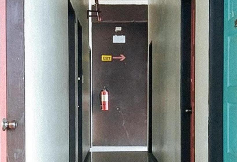 فندق Reddoorz @ Catalina Pension House