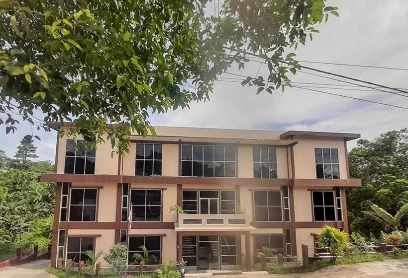 호텔 Reddoorz Near Kantor Walikota Bontang