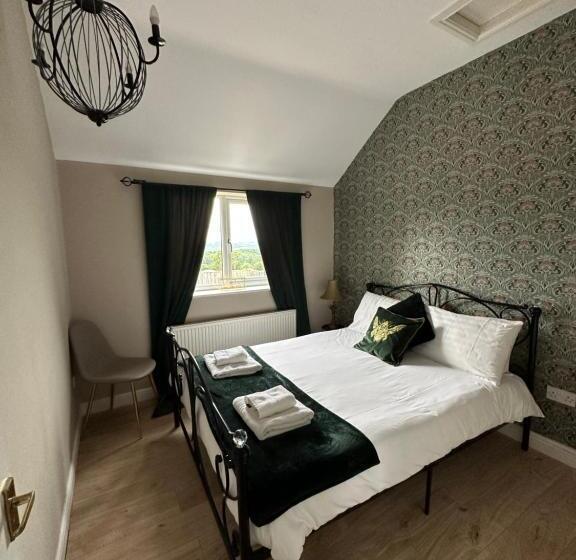 فندق The Bear Inn