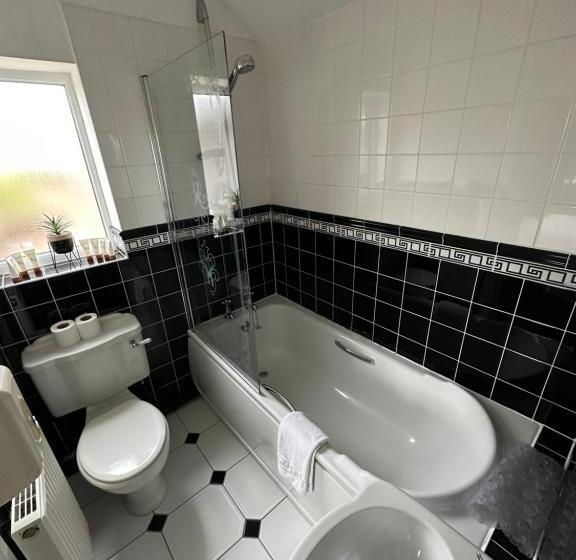 فندق The Bear Inn