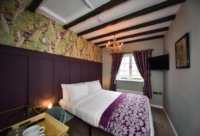 فندق The Bear Inn