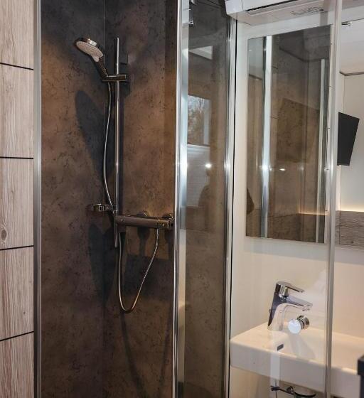 فندق على الطريق Roatel Osterfeld A9 My Roatel Com