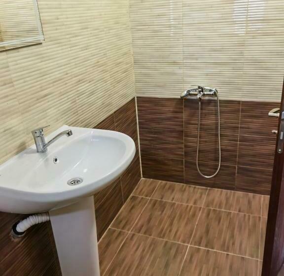 بنسيون винарна славовица